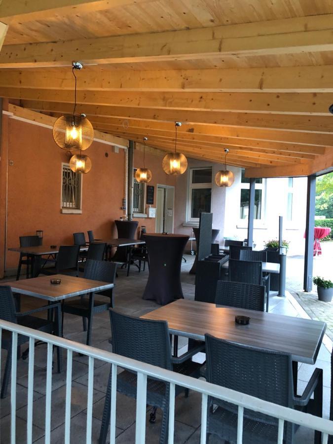 Gasthof & Restaurant "Am Kreuz" Essen Kültér fotó